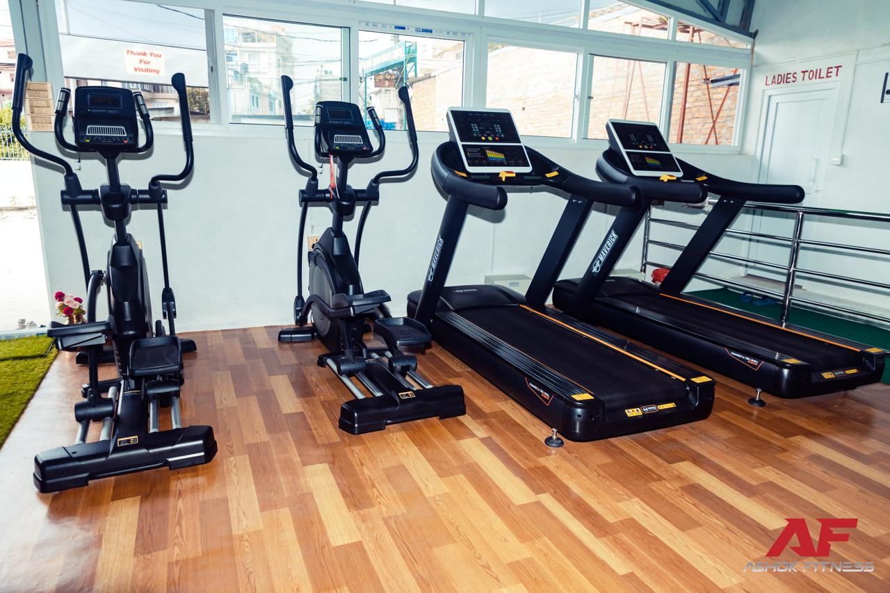 Cardio treadmills