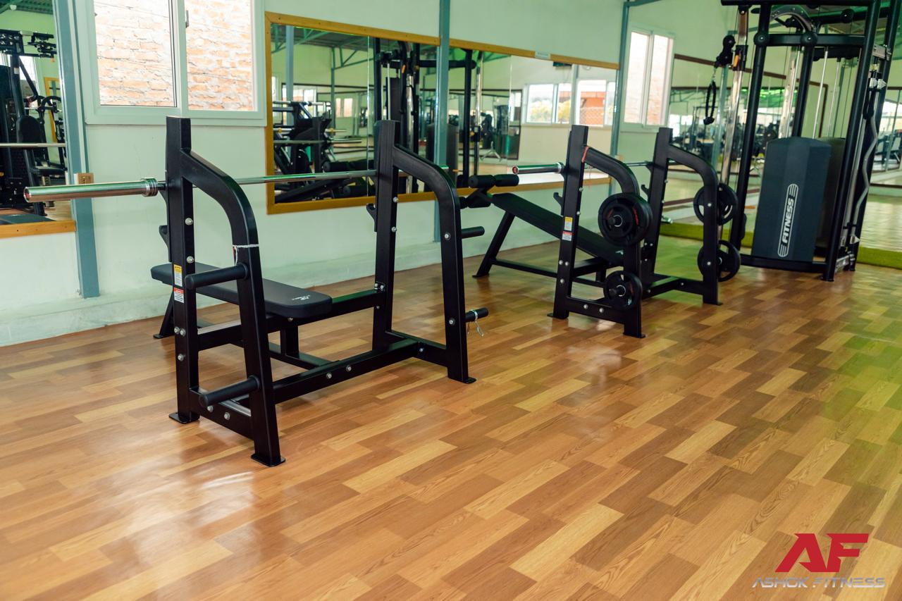 Squat racks